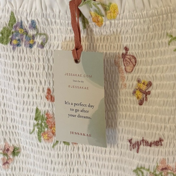NWT JessaKae White Dress with Colorful Floral Embroidery - Picture 8 of 9